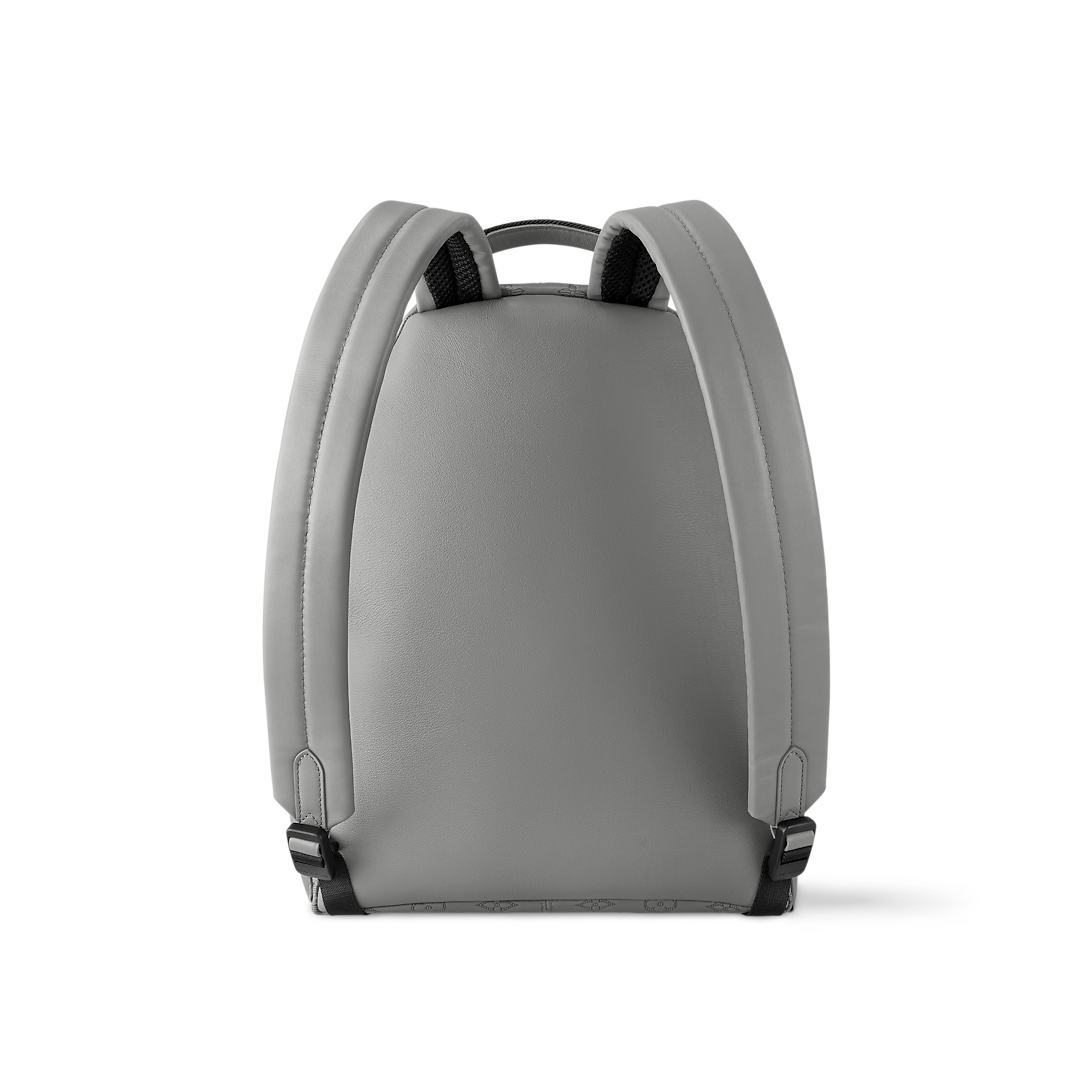 Louis Vuitton Discovery Backpack M46557