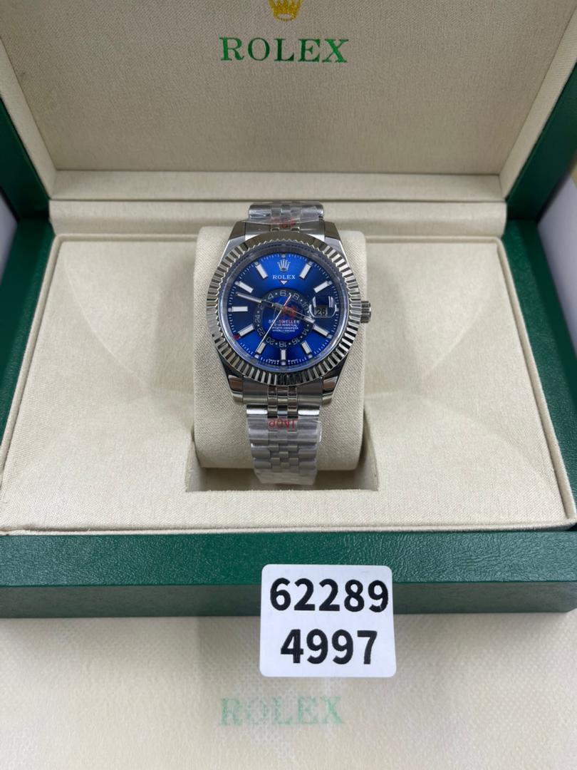 Rolex Sky-Dweller 41 mm Bright blue Dial 336934 Jubilee