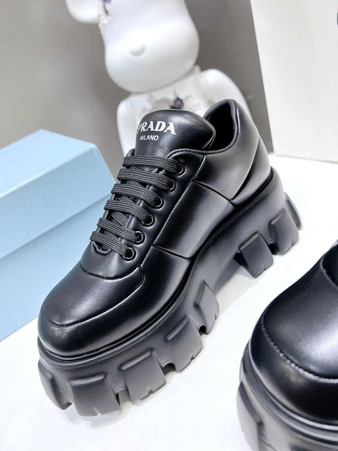 Prada Soft Padded Nappa Leather Lace Up Shoes Black 1E119N 2Dl8 F0002 F 055