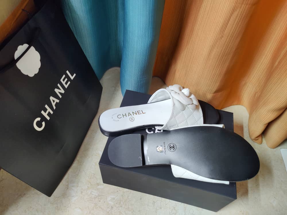 Chanel Camellia Leather Slides White