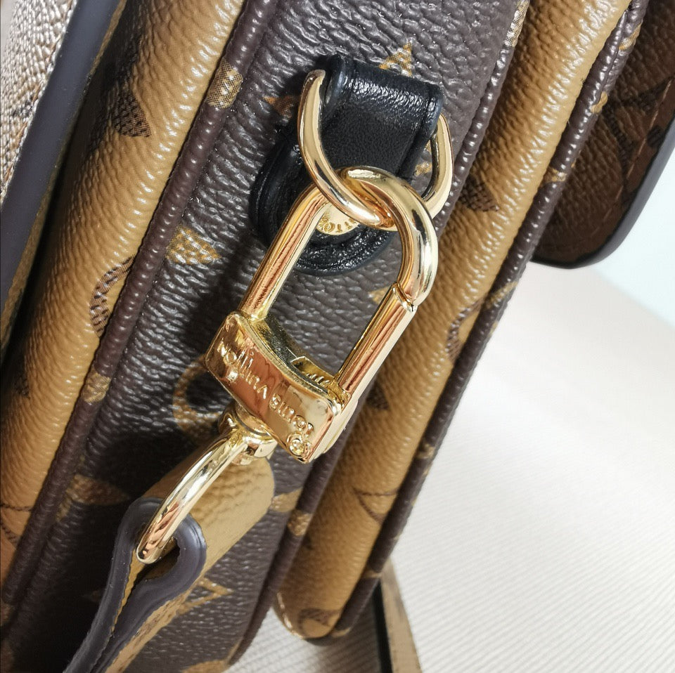Louis Vuitton Pochette M Tis 27 Cm