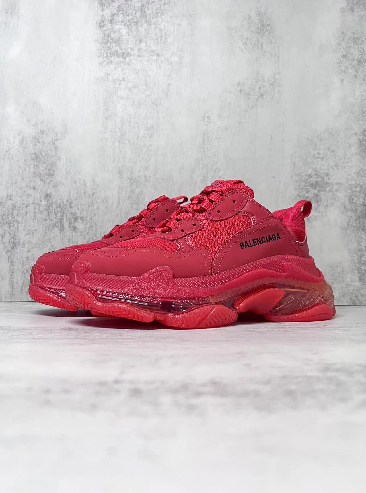 BALENCIAGA Red
