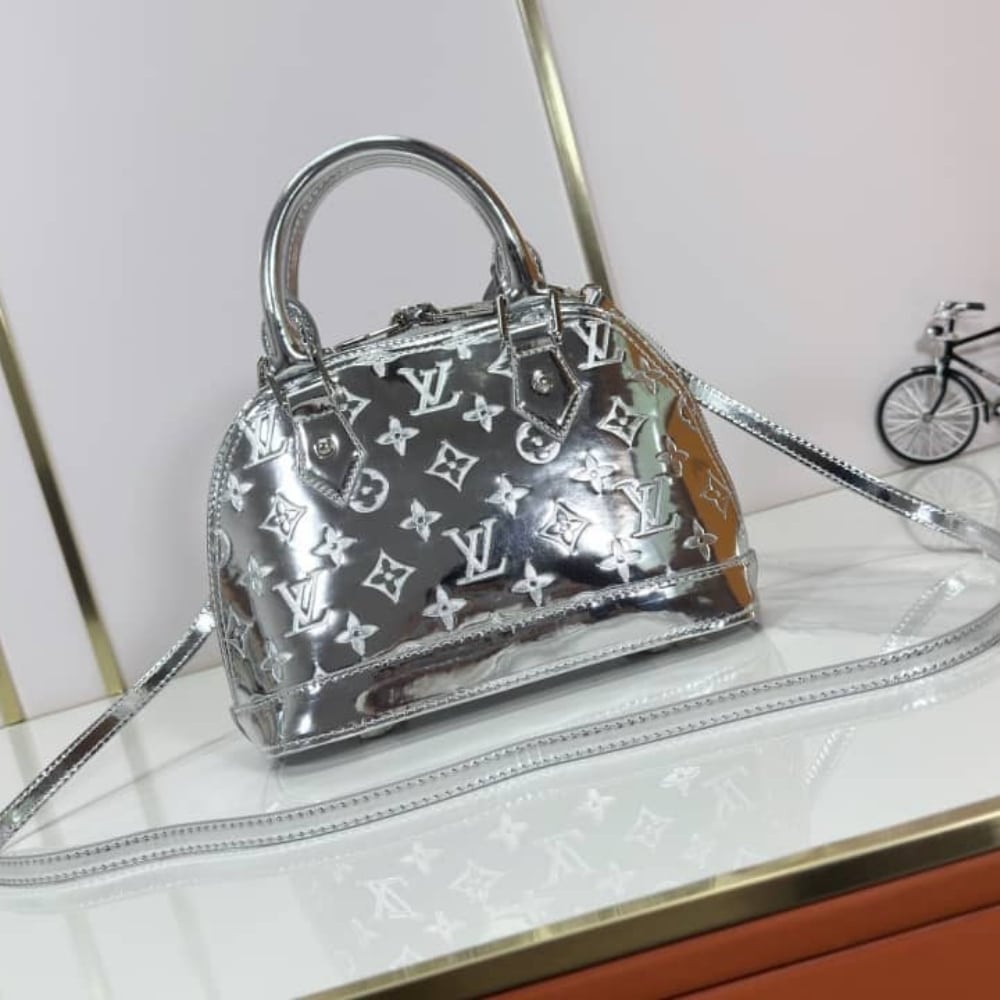 Louis Vuitton Alma BB Silver 23Cm