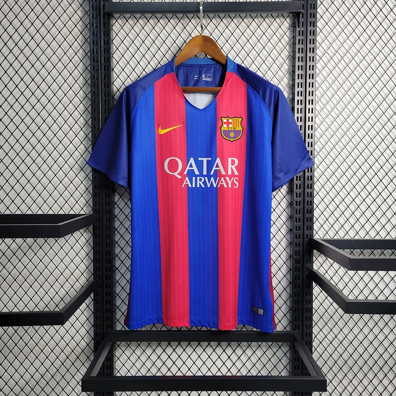 Retro 2016-2017 Barcelona Home MESSI PIQUE XAVI A.INISTA SUAREZ NEYMAR JR Football jersey retro 17