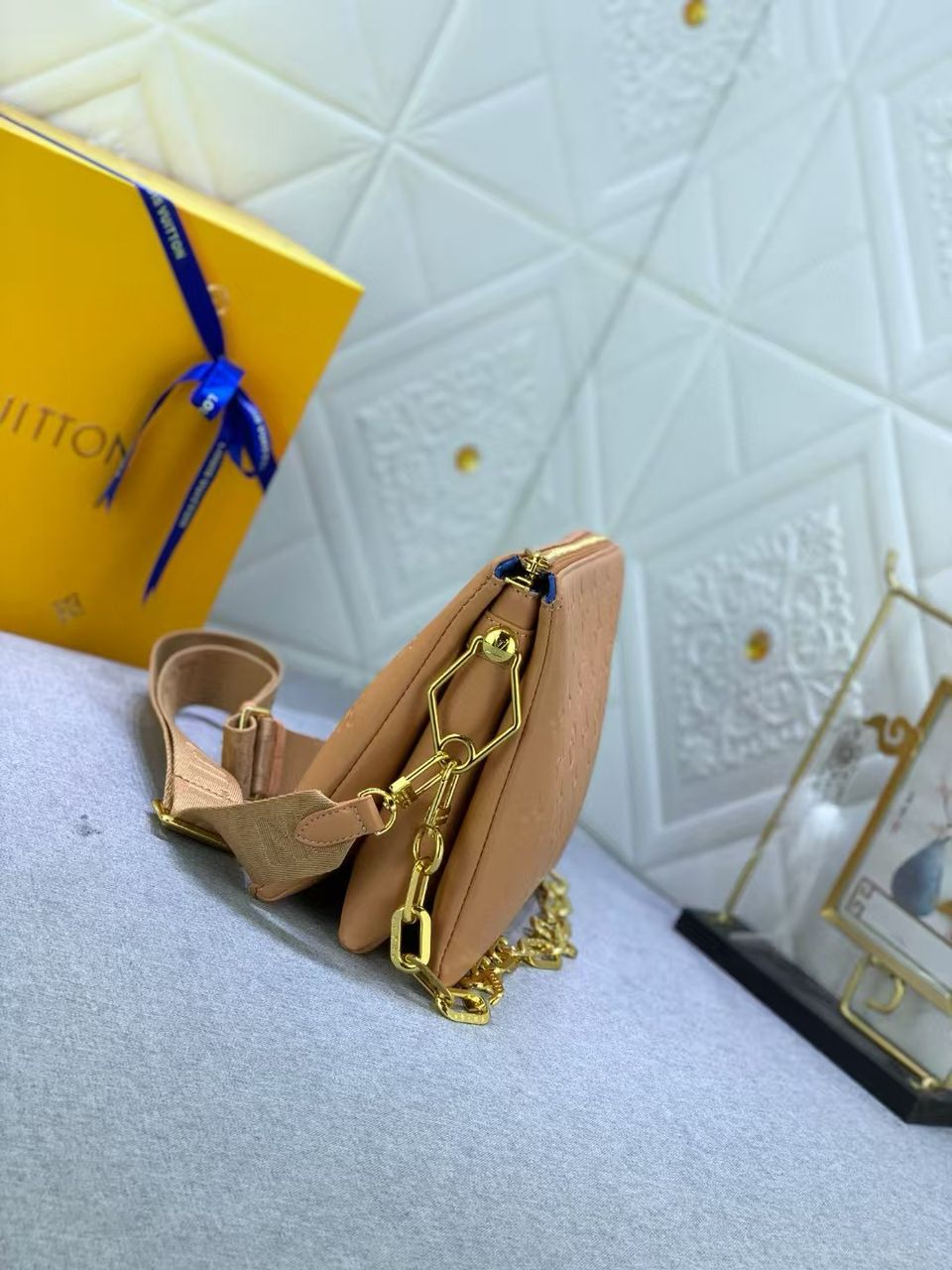 Louis Vuitton Coussin PM Monogram Leather Shoulder Bag Camel 26cm M57791