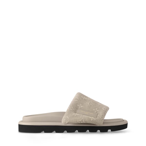 Louis Vuitton 1ACJ01 Pool Pillow Flat Comfort Mule Beige