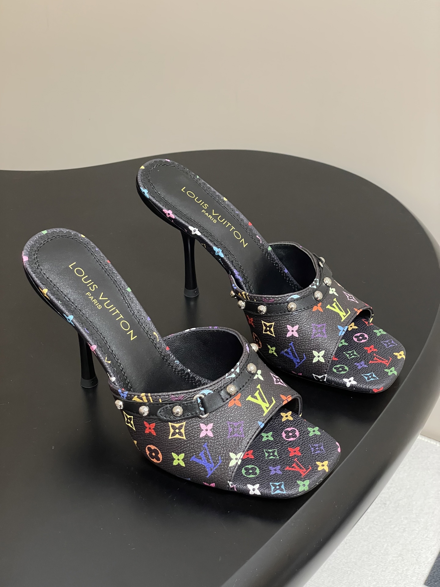 Louis Vuitton LV x TM 6AM Mule 1AGWT2 Black