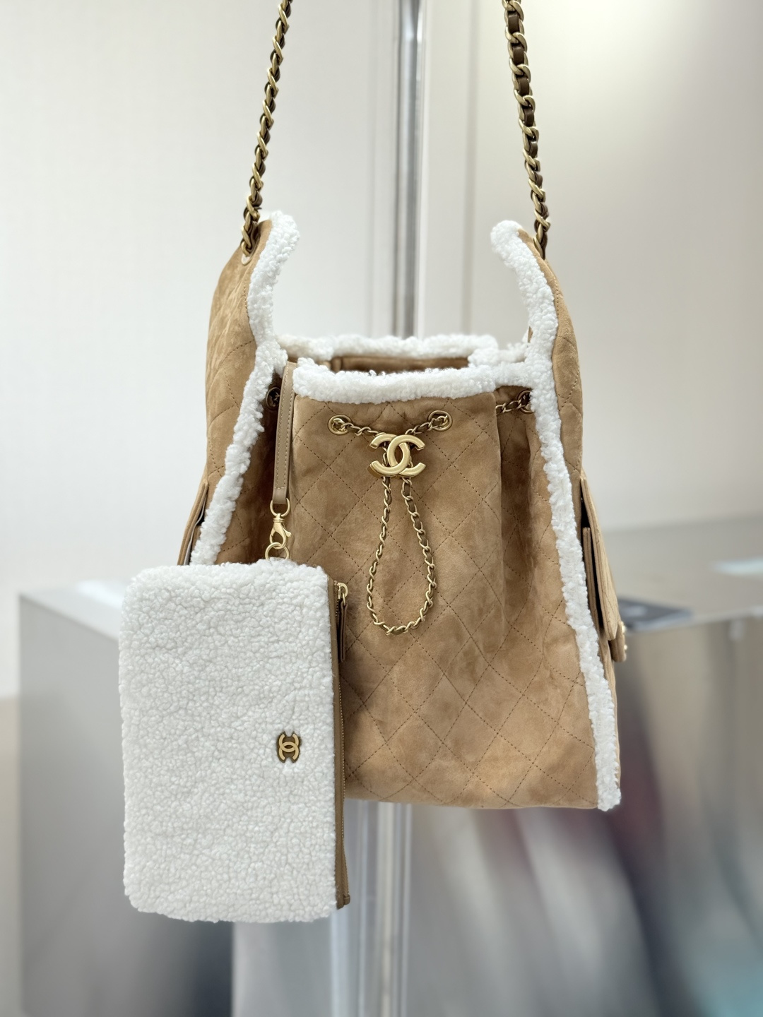 25K Fall-Winter 25 Bag Shearling Suede Drawstring Hobo Bucket Bag in Caramel with Vintage Gold Hardware & Pouch (Model AS5293)