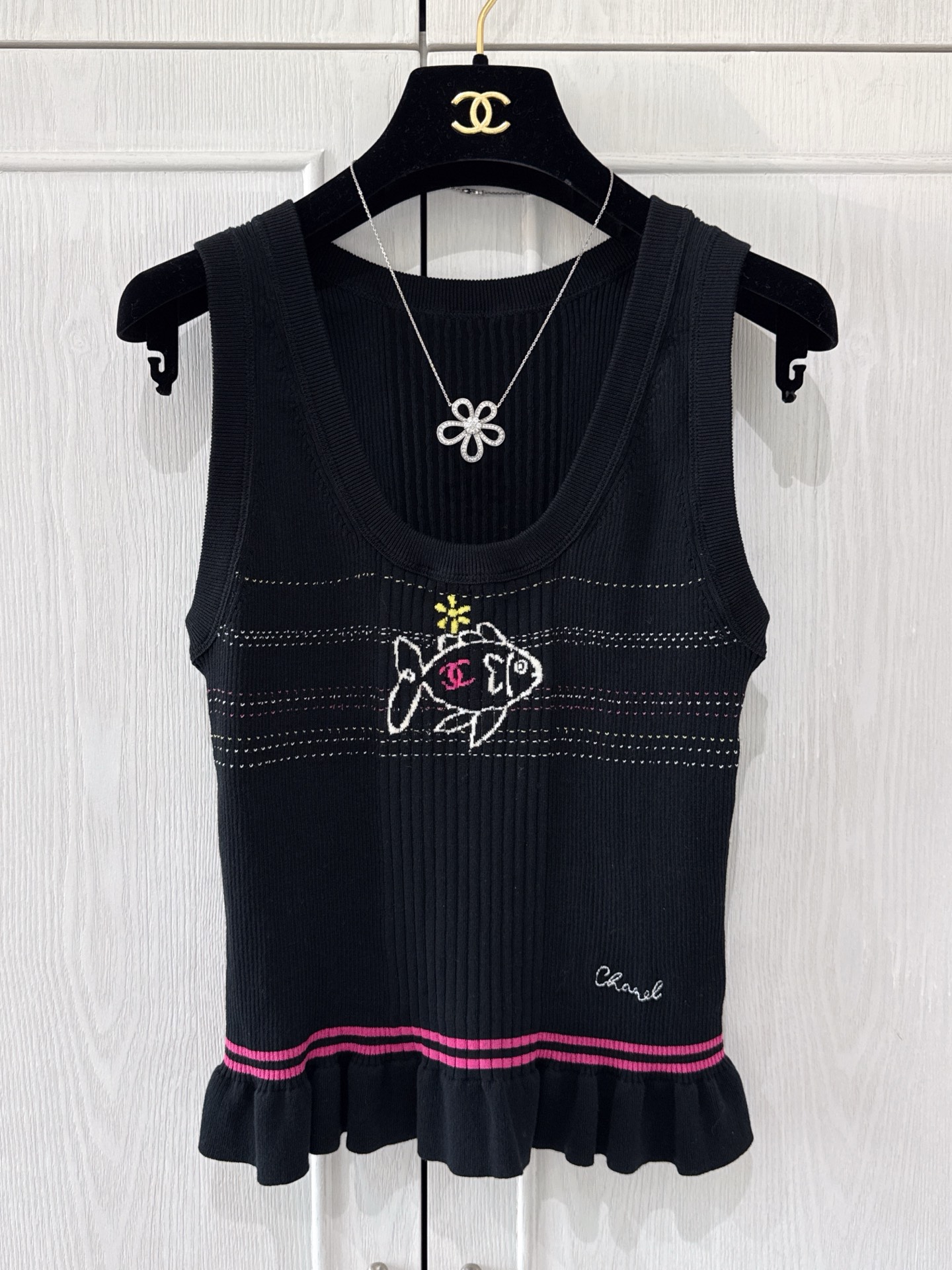 Chanel- Knitted Vest