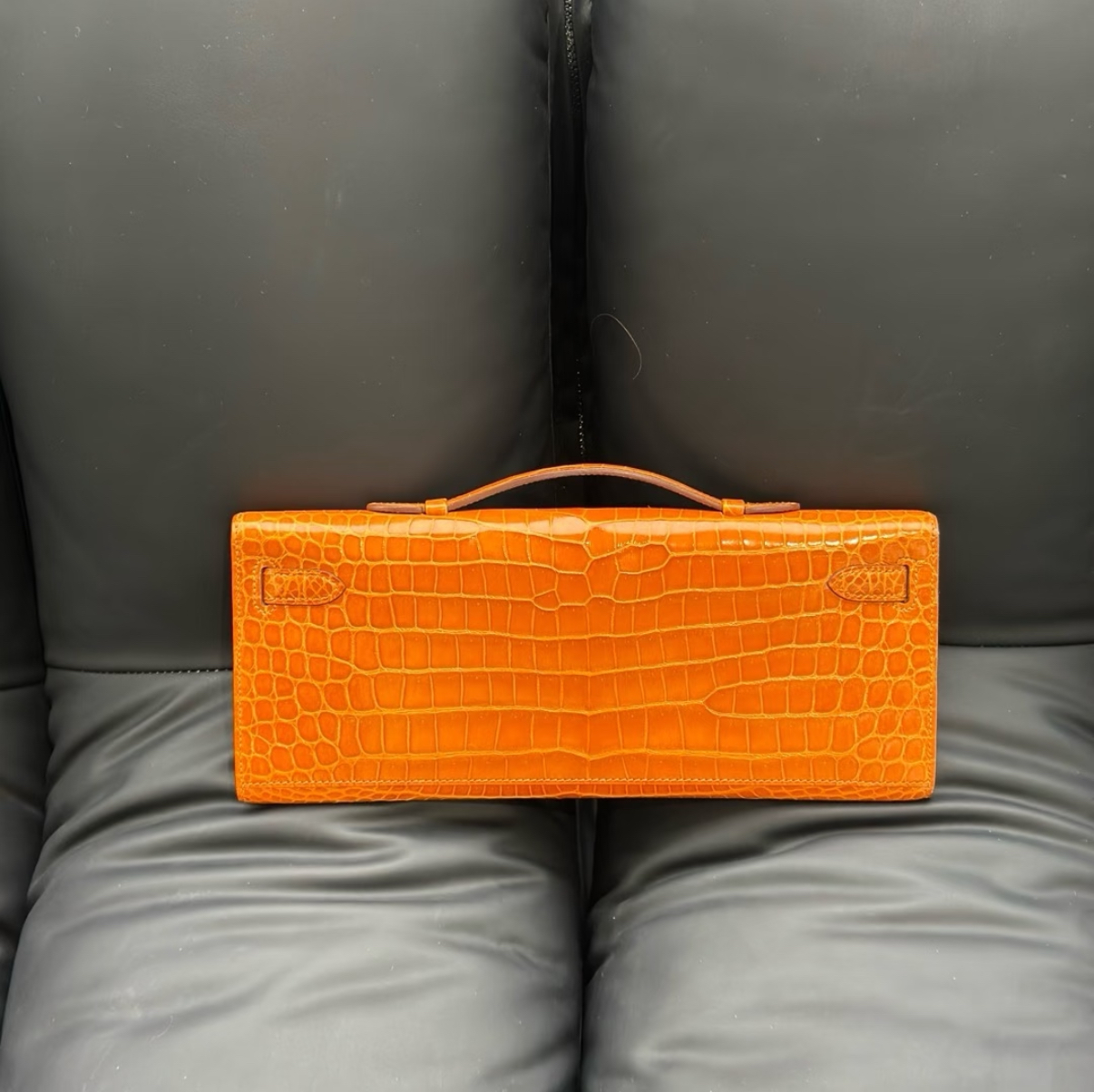 Kelly cut shiny crocodile leather