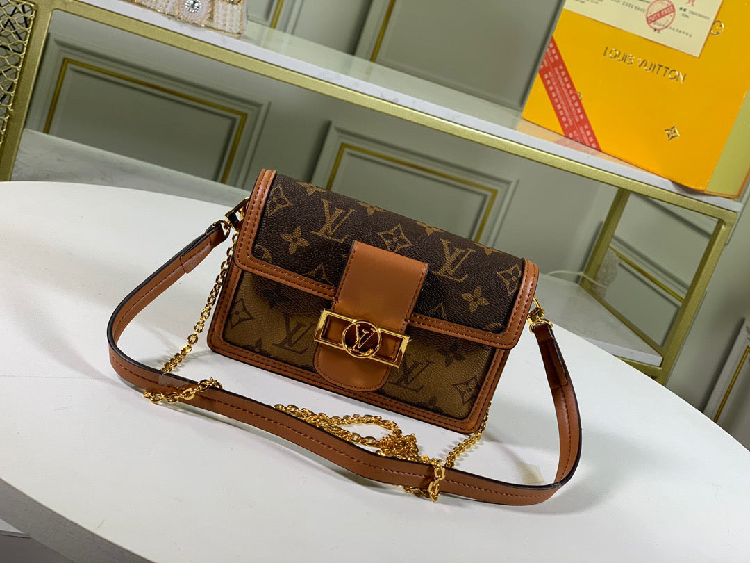 Louis Vuitton Mini Dauphine 20Cm