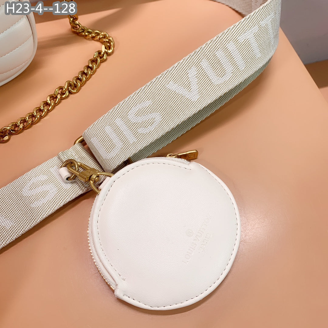 Louis Vuitton New Wave Multi Pochette White 20Cm M56471