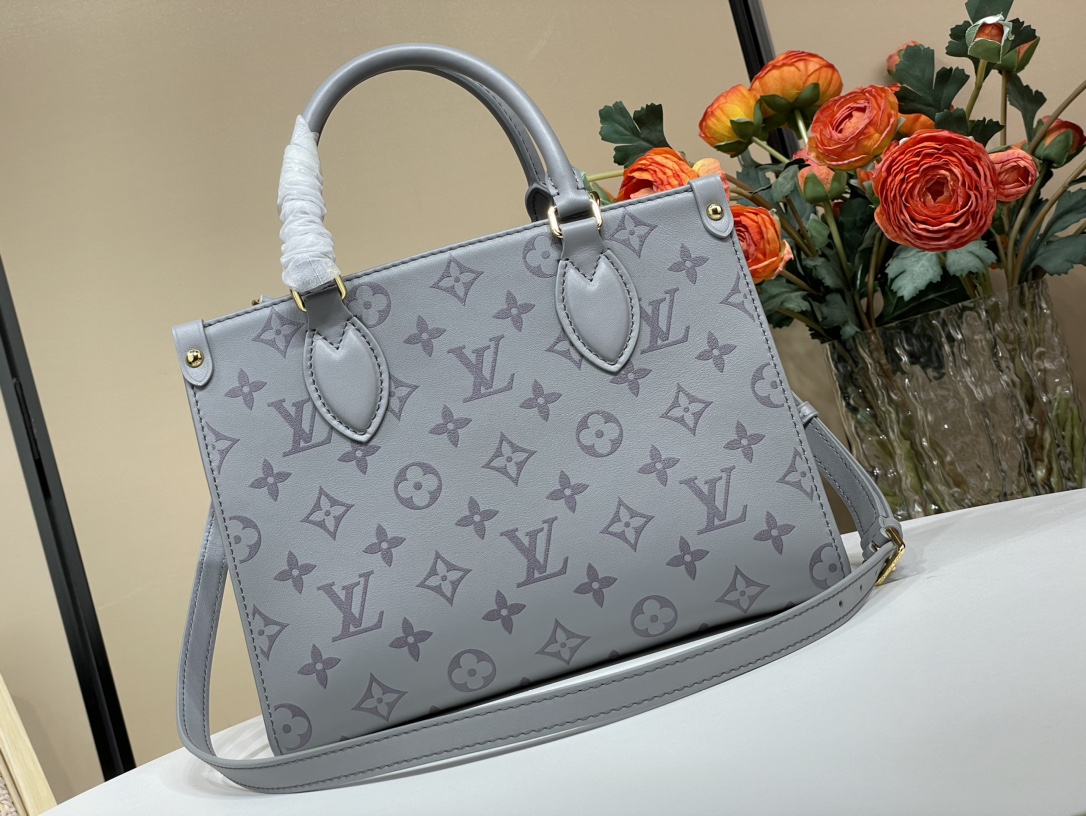M45653-ONTHEGO small handbag
