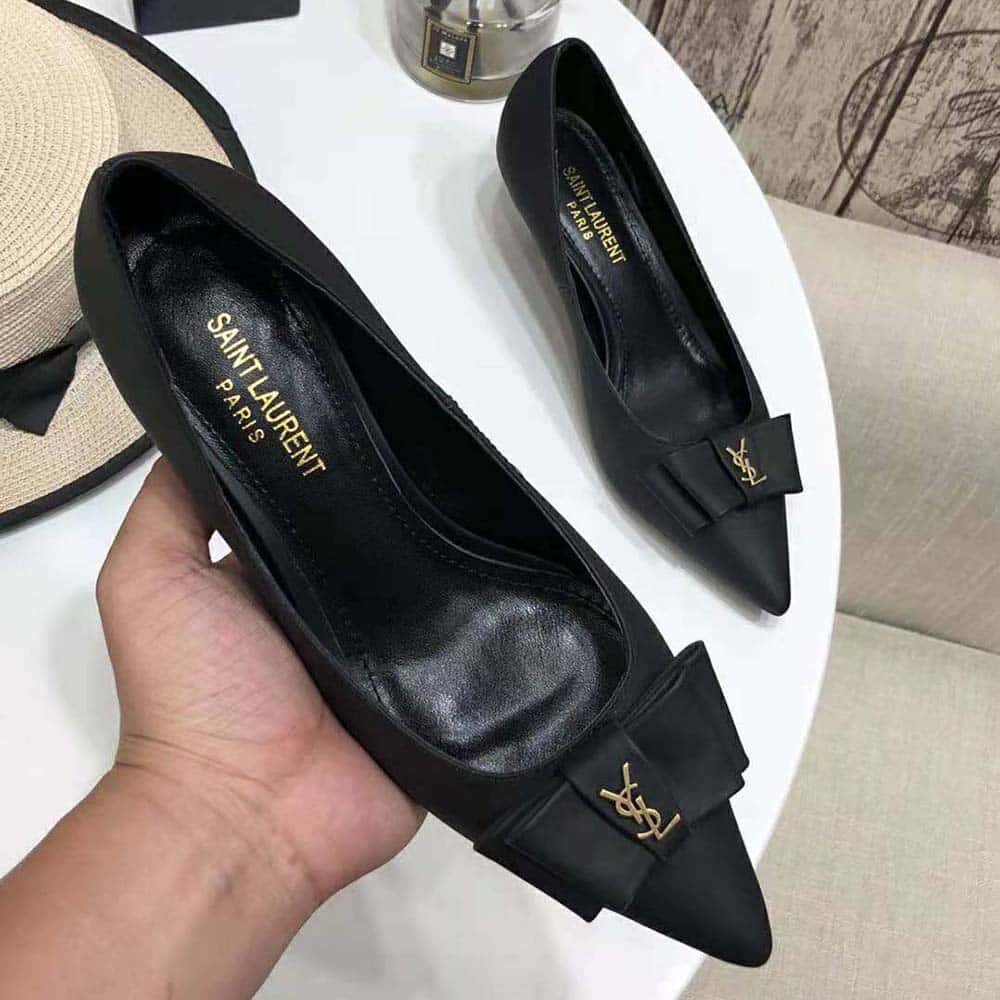 Saint Laurent Women’S Anais Bow Pumps In Black