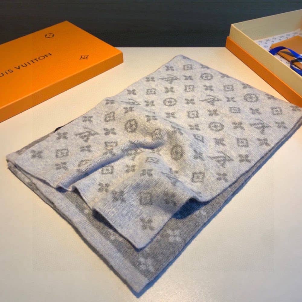 Louis Vuitton Cachecol Monogram Denim Scarf Light Grey