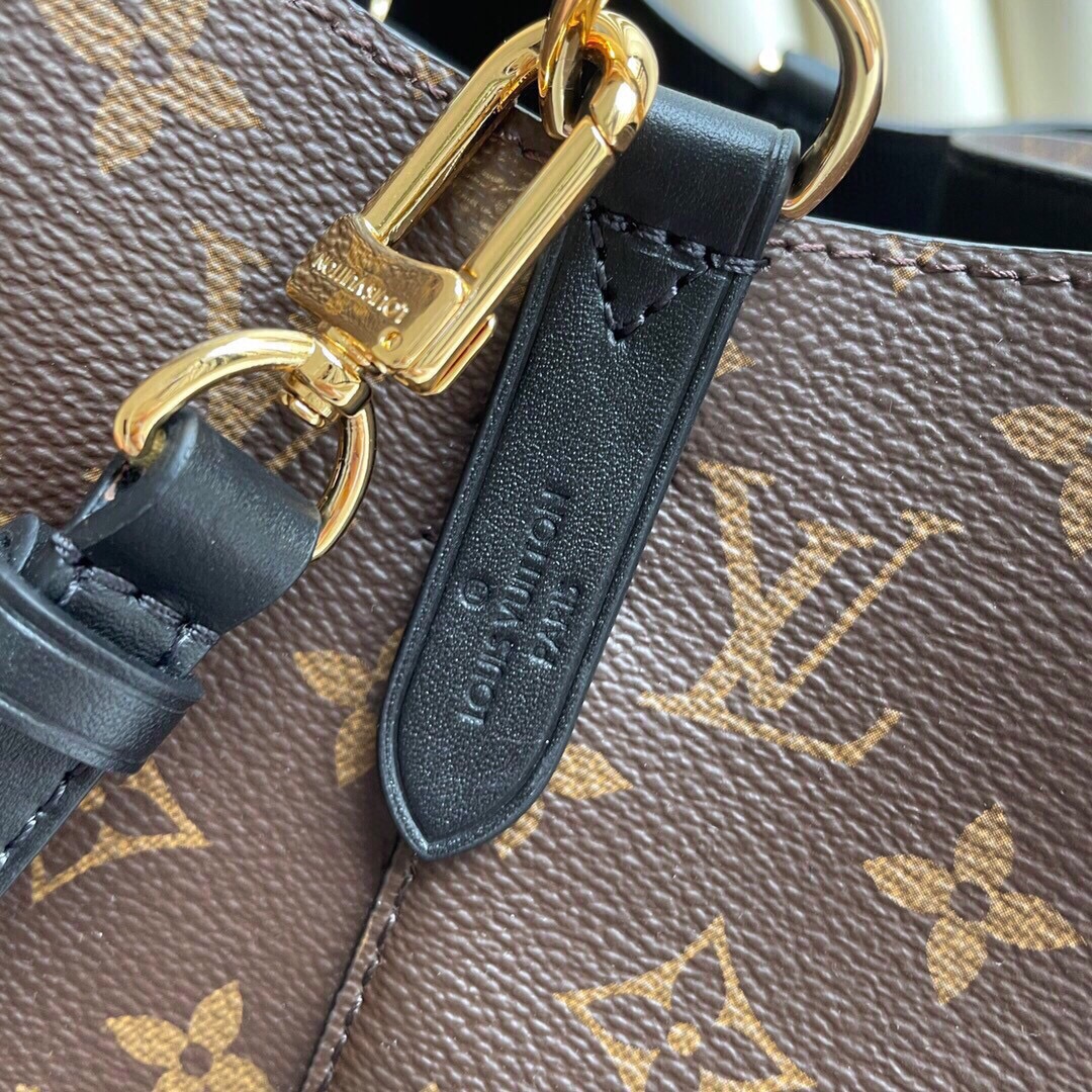 Louis Vuitton Luxury Monogram Canvas And Leather Handbag Neonoe Black M44020