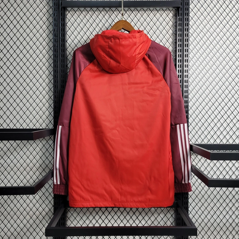 23-24 Windbreaker Bayern Red