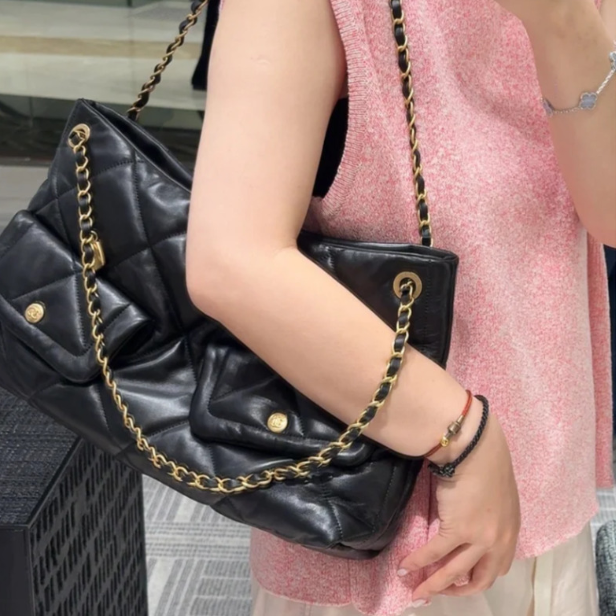 Chanel Hobo Shopping Bag Black – Gold Lambskin 38cm/15in