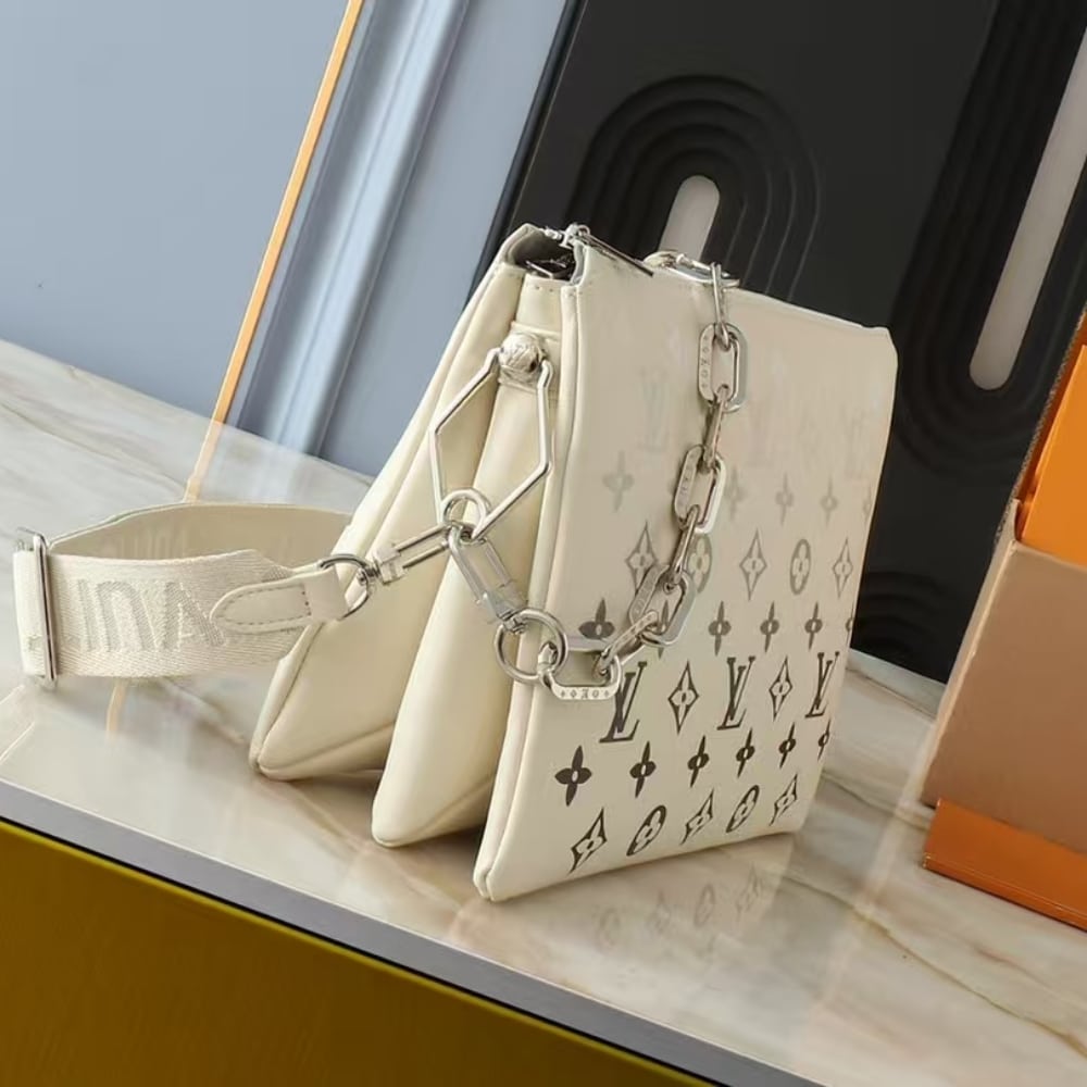 Louis Vuitton Coussin PM Cream 26Cm M11986
