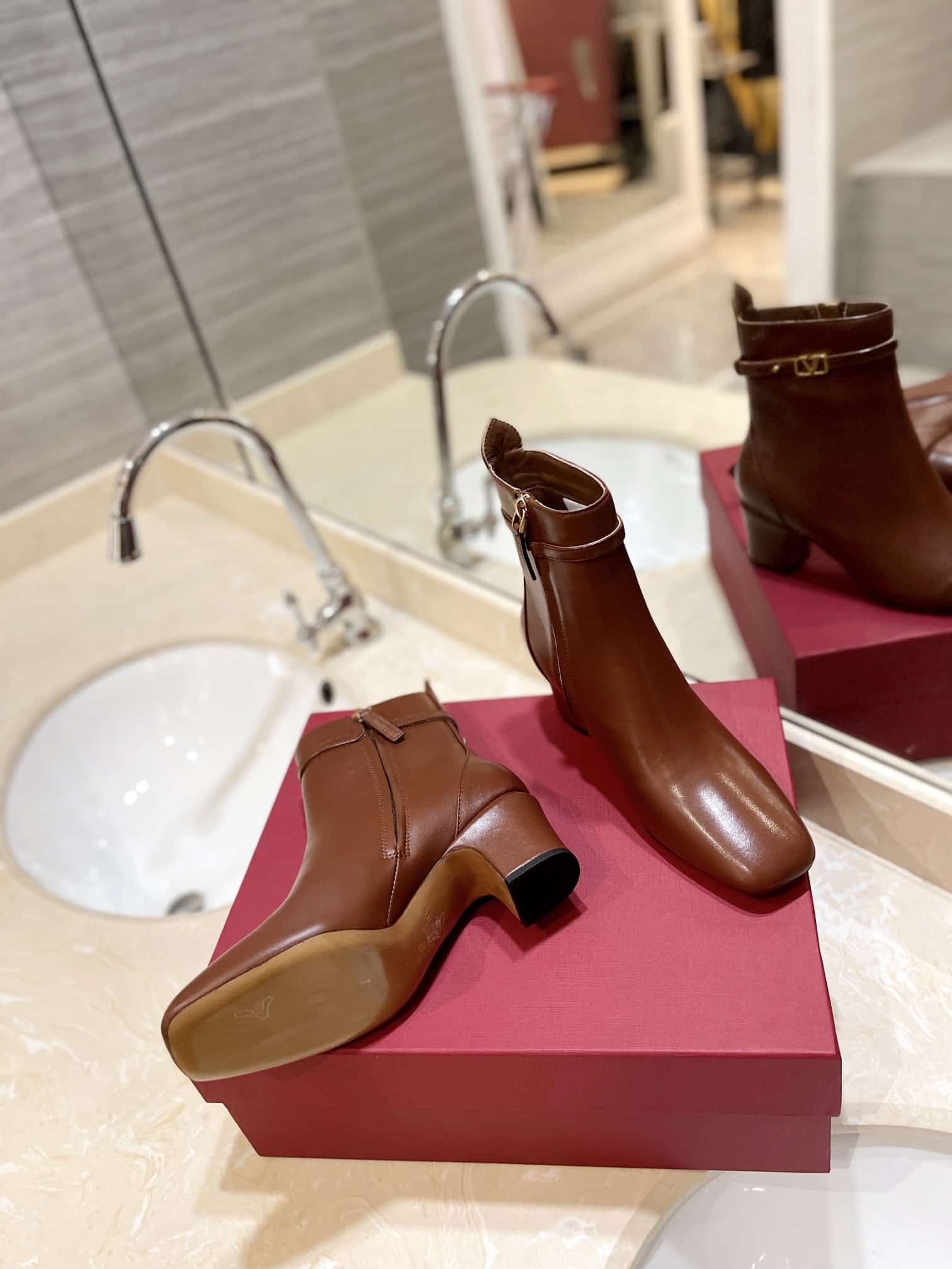 Valentino Garavani Tan Go Ankle Boot In Calfskin Leather Brown
