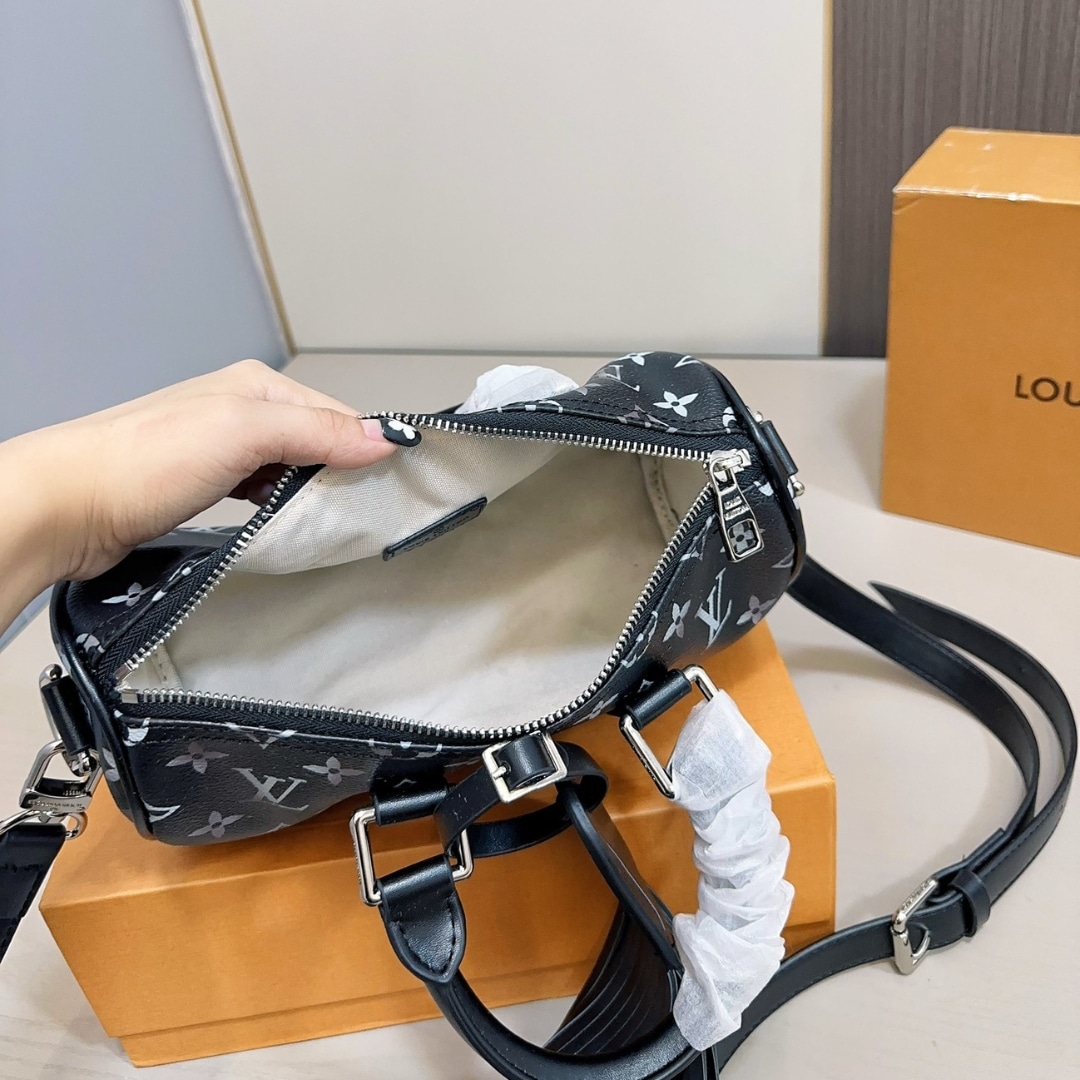 Louis Vuitton Keepall Bandoulière 25 Monogram Brushed Black 25Cm M11595