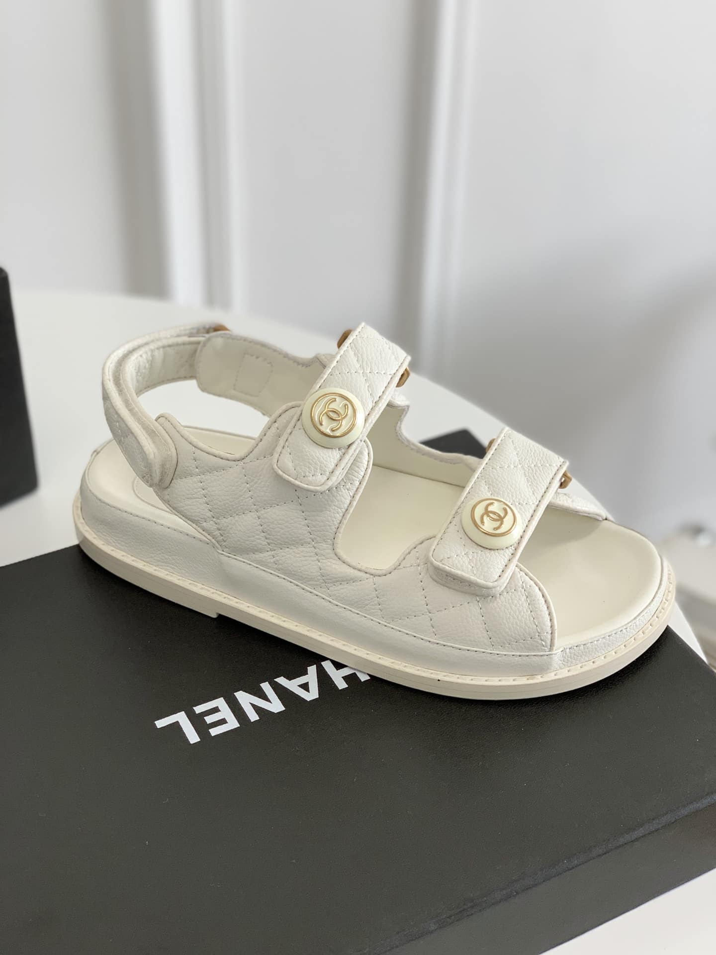 Chanel Cc Button Velcro White Sandals Grained Calfskin Leather