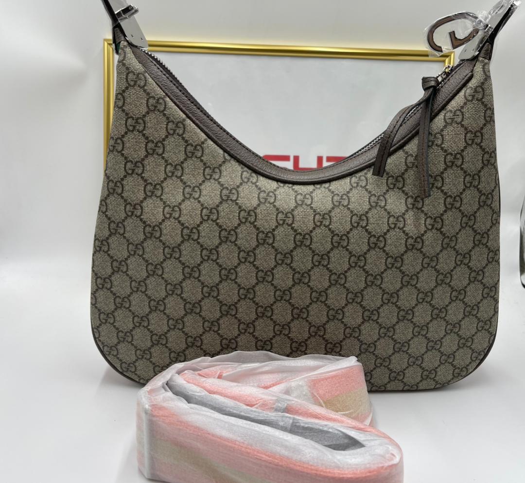 Gucci GG Supreme Attache Medium Shoulder Bag Coffee