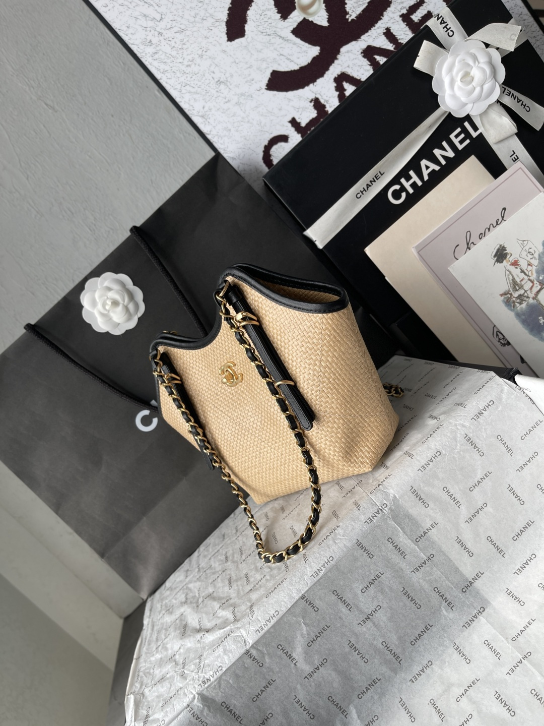 25C Beige Woven Straw Small Tote Handbag with Black Calfskin Trim and Gold-Tone Hardware