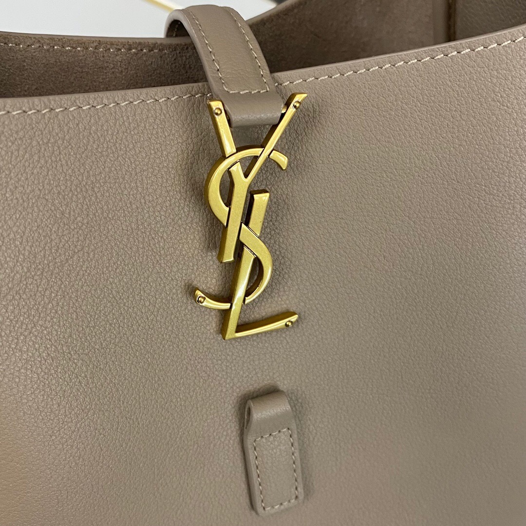 Saint Laurent Le 5 A 7 Soft Small Hobo Bag In Smooth Leather Grey