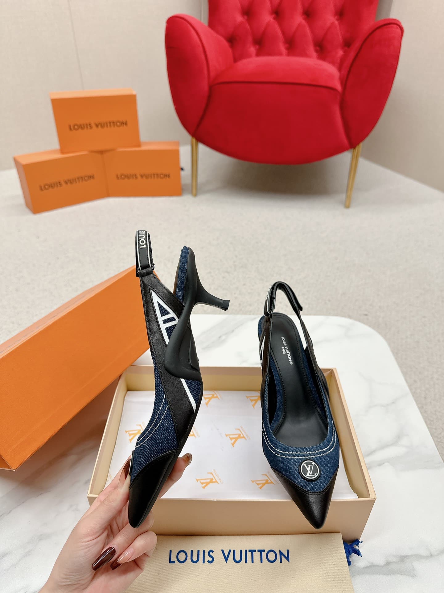 Louis Vuitton Archlight Slingback Pump Black And Denim Blue 1Aabob