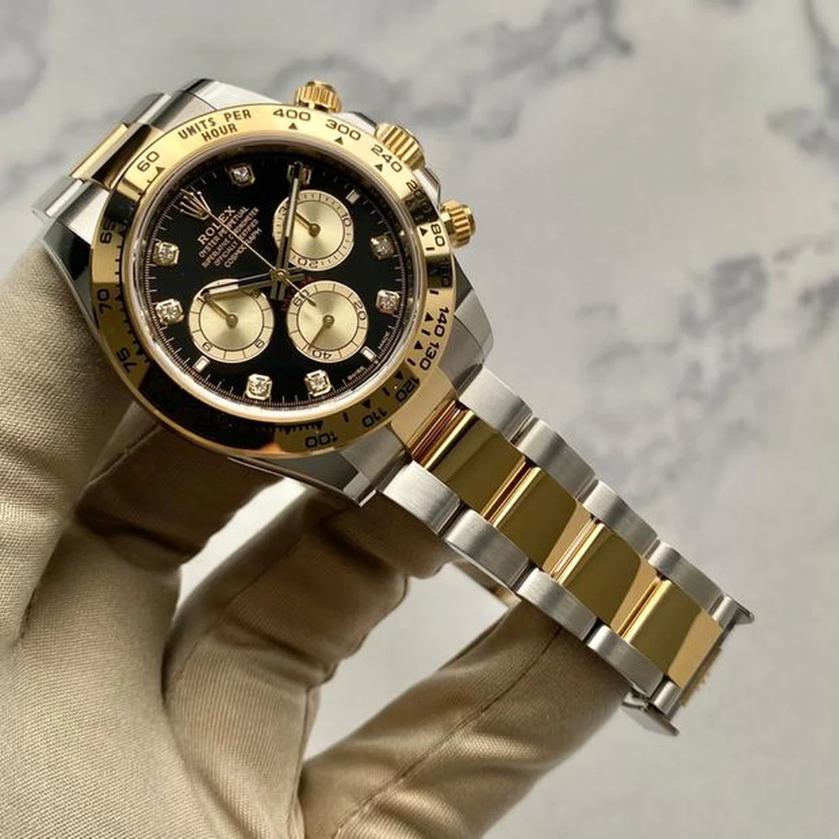 Rolex Daytona 40 mm Bright black Dial 126503