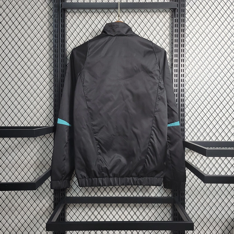 23-24 Windbreaker Manchester United