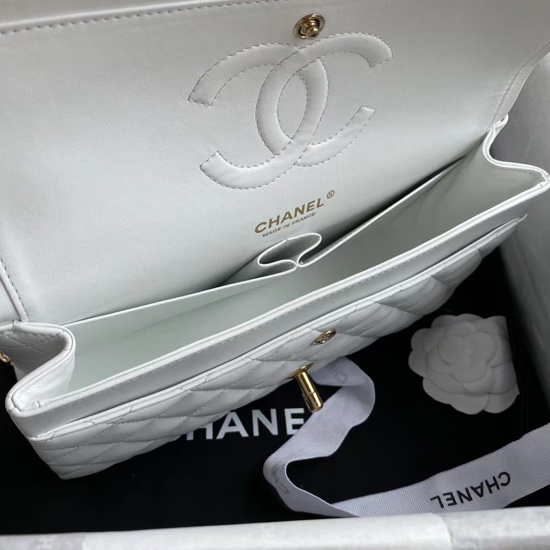 Chanel Classic Medium Handbag White 25Cm A01112