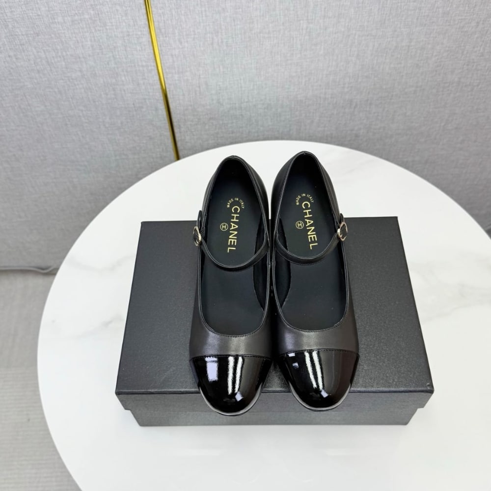Chanel Mary Janes Patent And Imitation Pearls Black G46775 B22202 94305