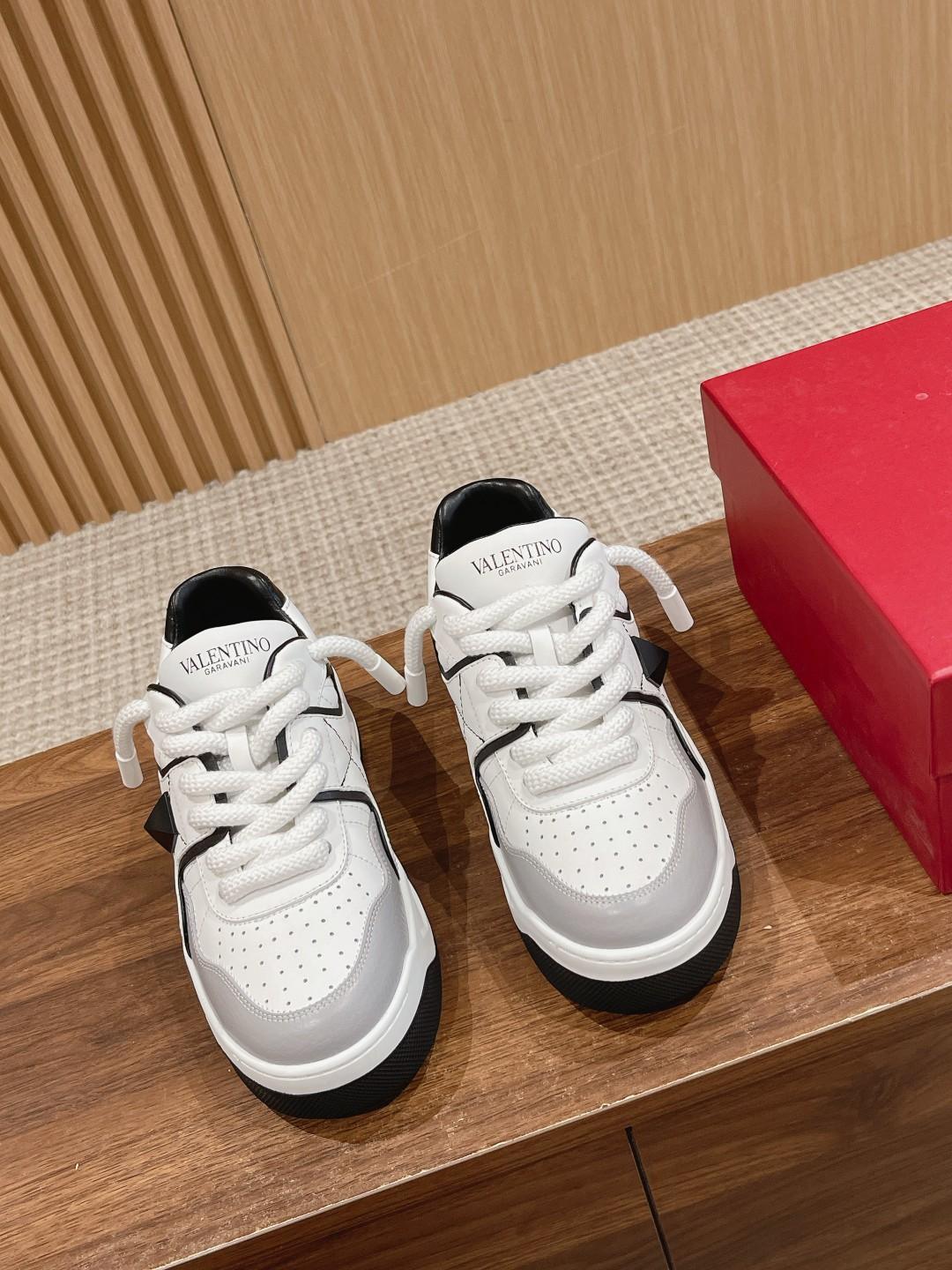 Valentino Garavani Sneaker