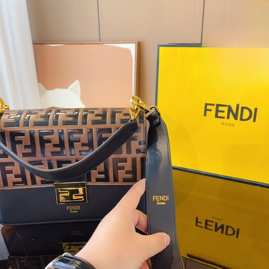Fendi Kan I Leather Bag Brown 25Cm