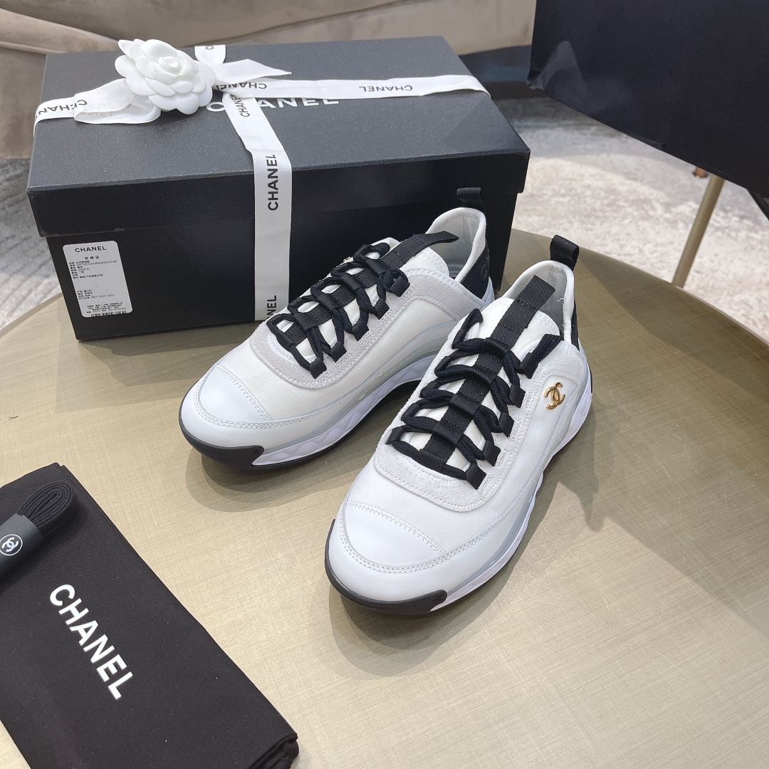 Chanel CC Runner Sneakers White/Black