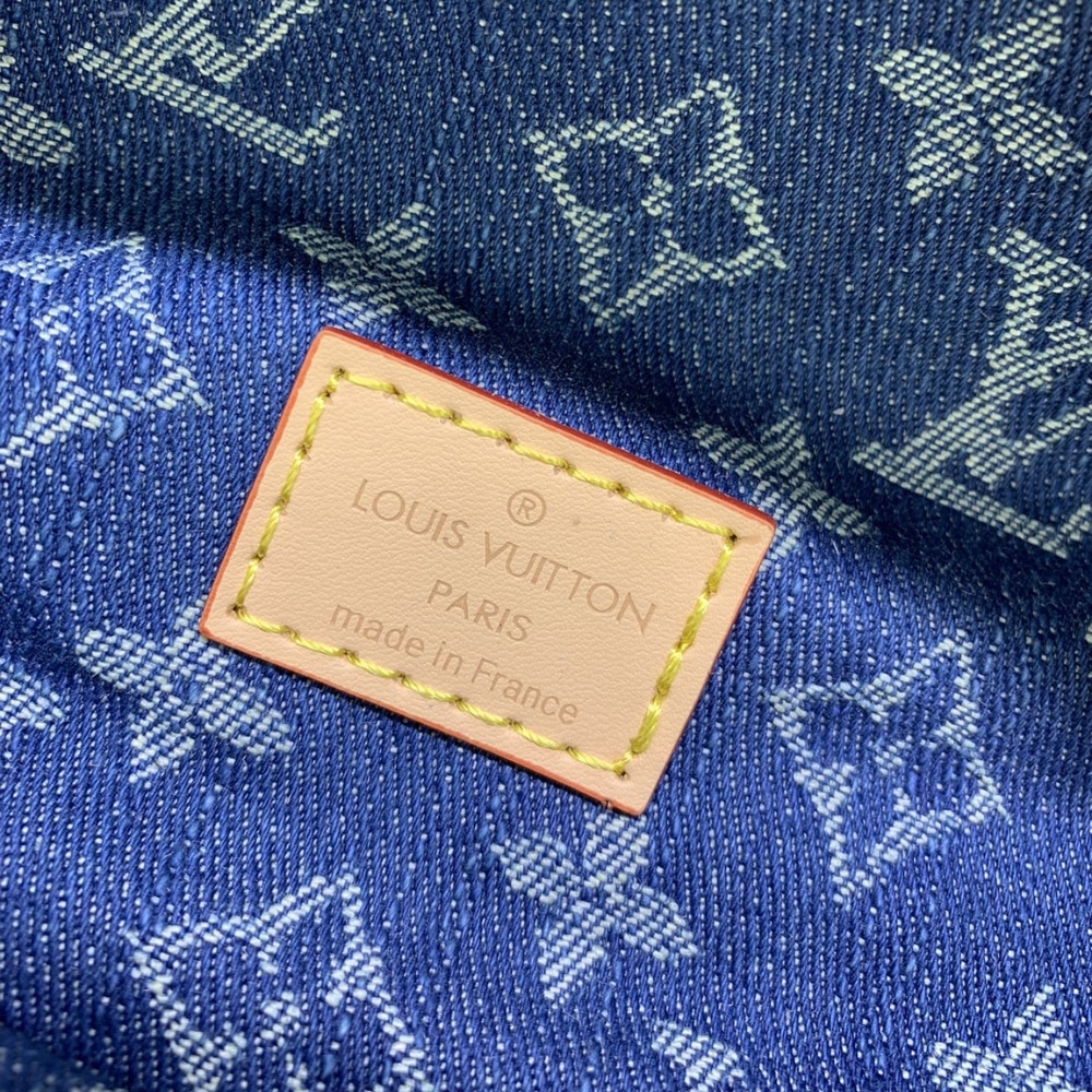 Louis Vuitton Bumbag High Rise Denim Blue 38Cm M46837