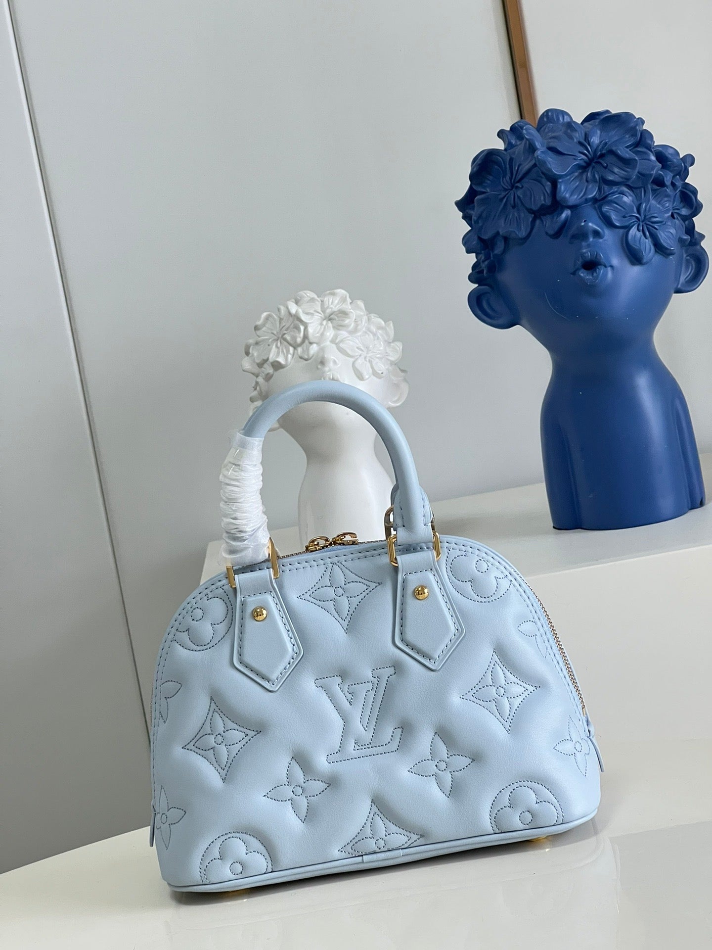 Louis Vuitton Alma Bb 24Cm Blue
