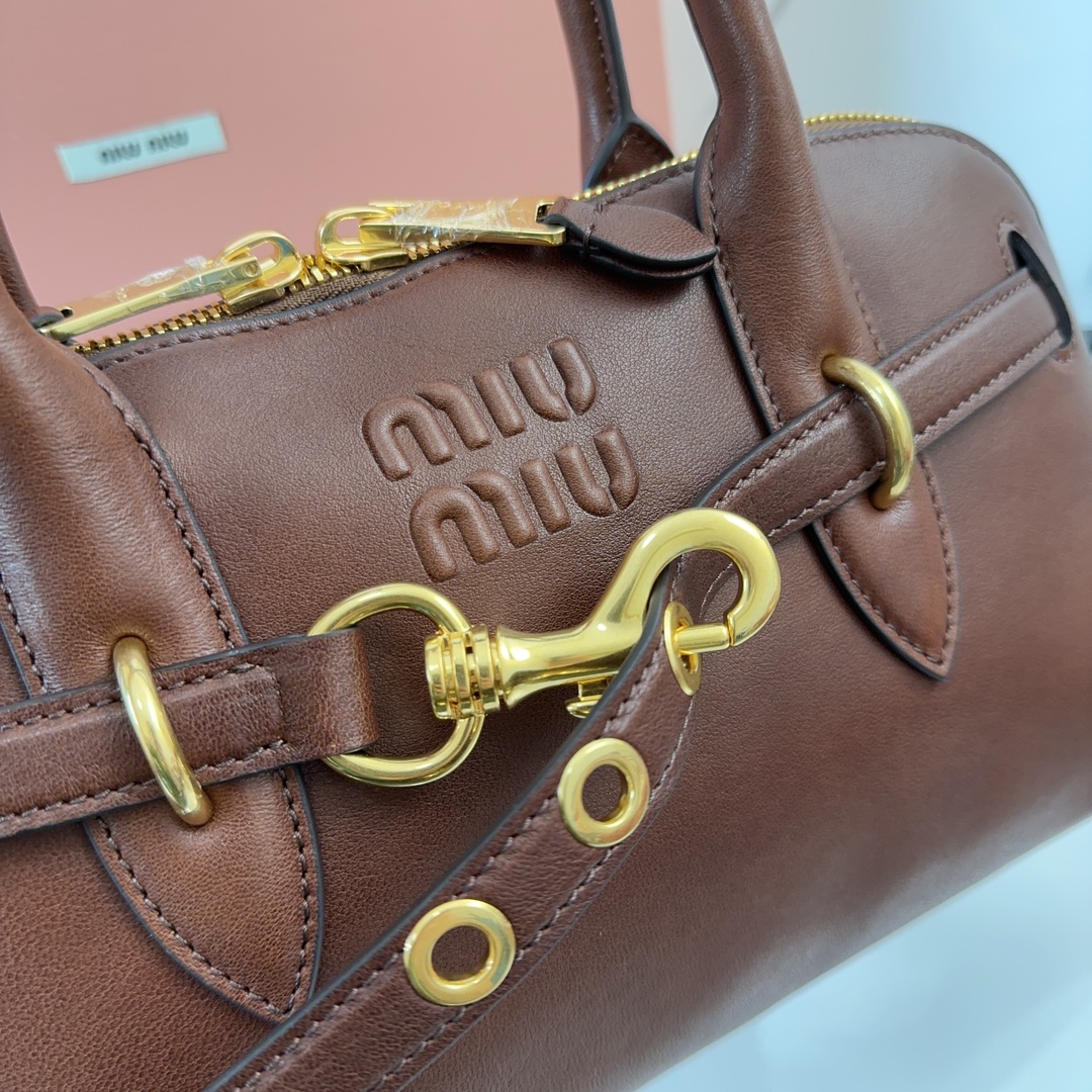 Aventure nappa leather top-handle bag-Briarwood