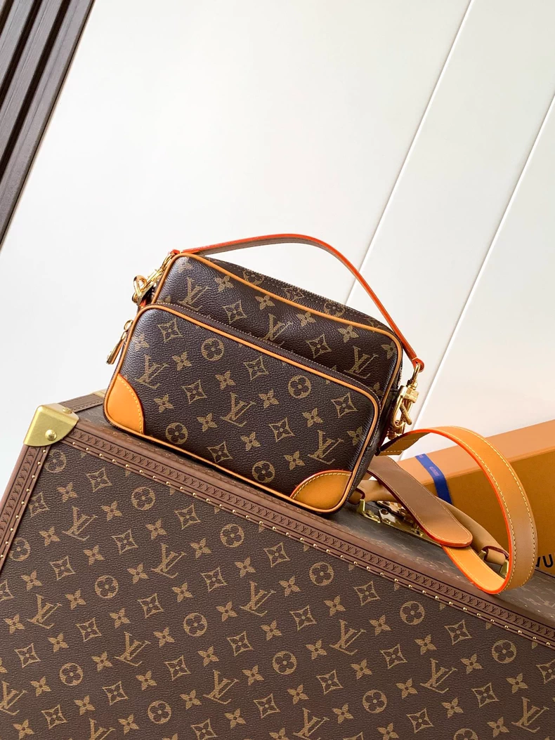 LOUIS VUITTON M14016 Nil