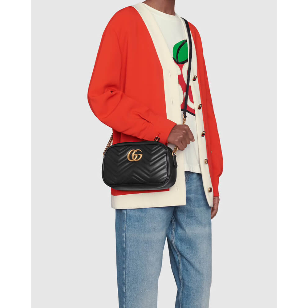 Gucci GG Marmont Small Shoulder Bag Black 24Cm