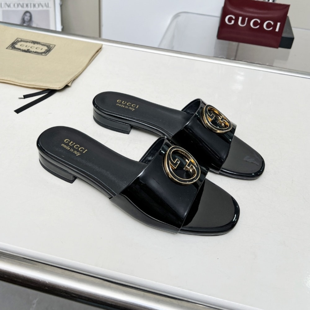Gucci Women Round Interlocking G Sandal In Black
