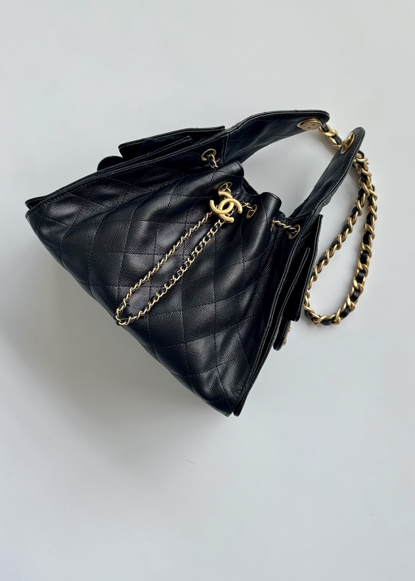 Chanel crossbody bag 25 Small Handbag Grained Calfskin & Gold-Tone Metal Black 30cm/11.8in