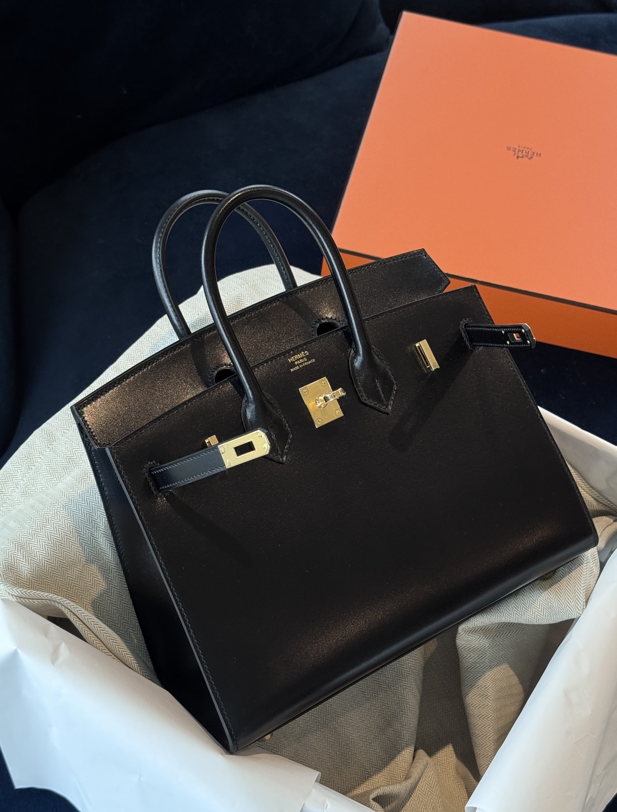 Birkin 25-35 Box Leather Black Gold Buckle Custom
