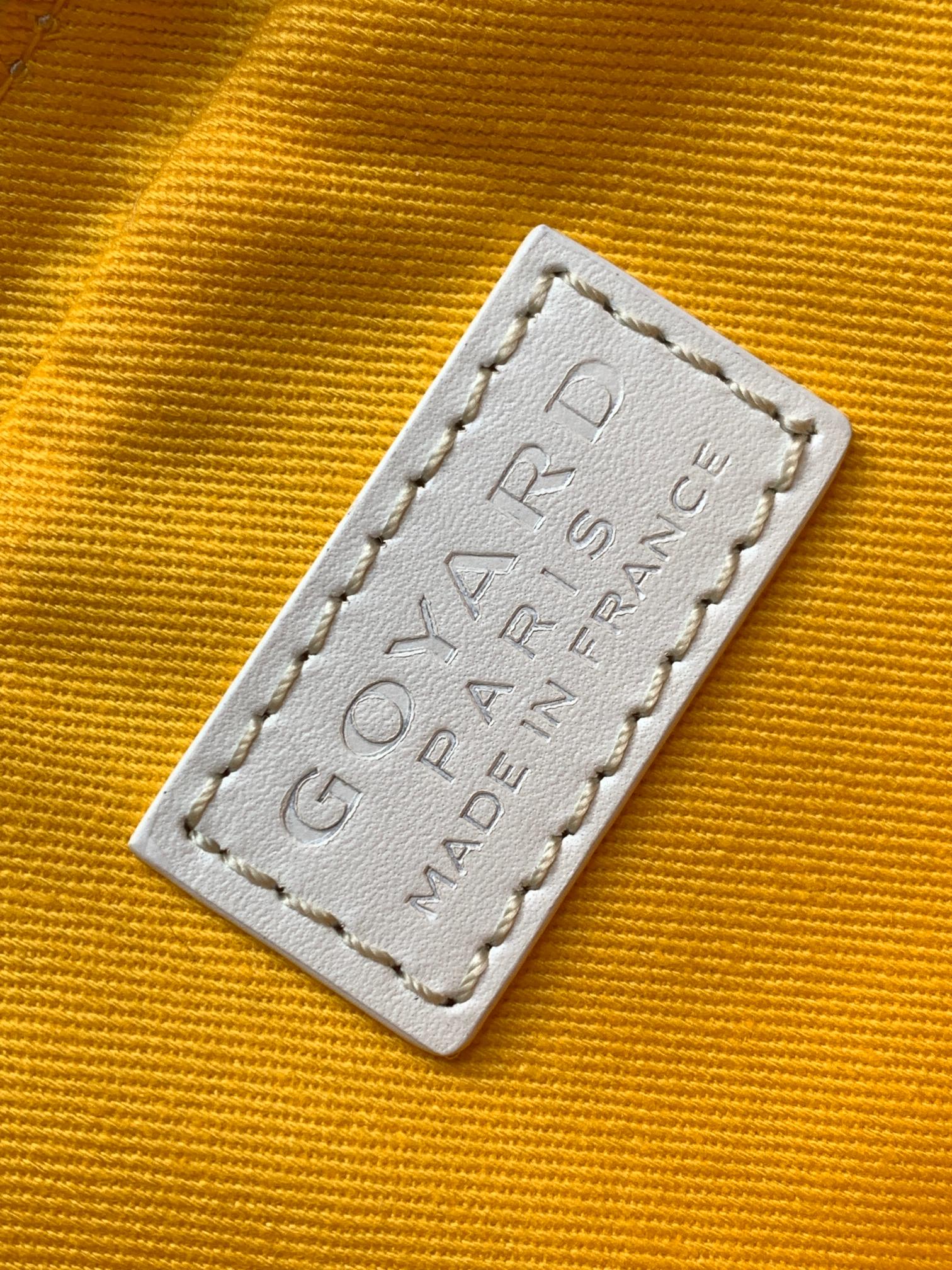 Goyard Yona Bag Coated MM 21Cm White Canvas