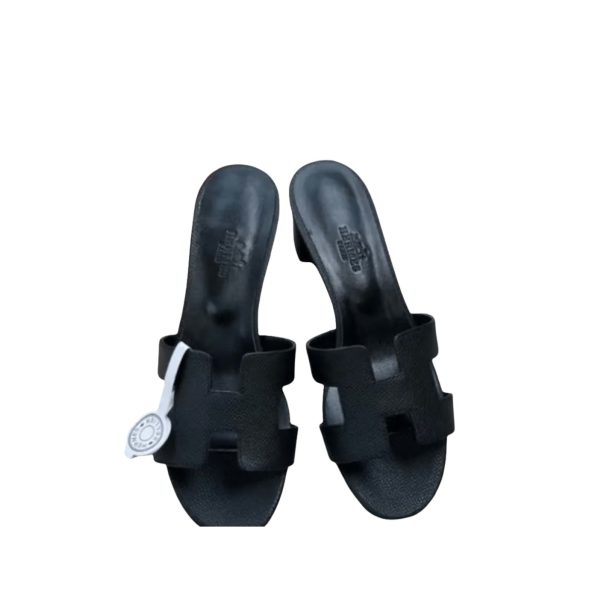 HERMES SANDAL BLACK OASIS