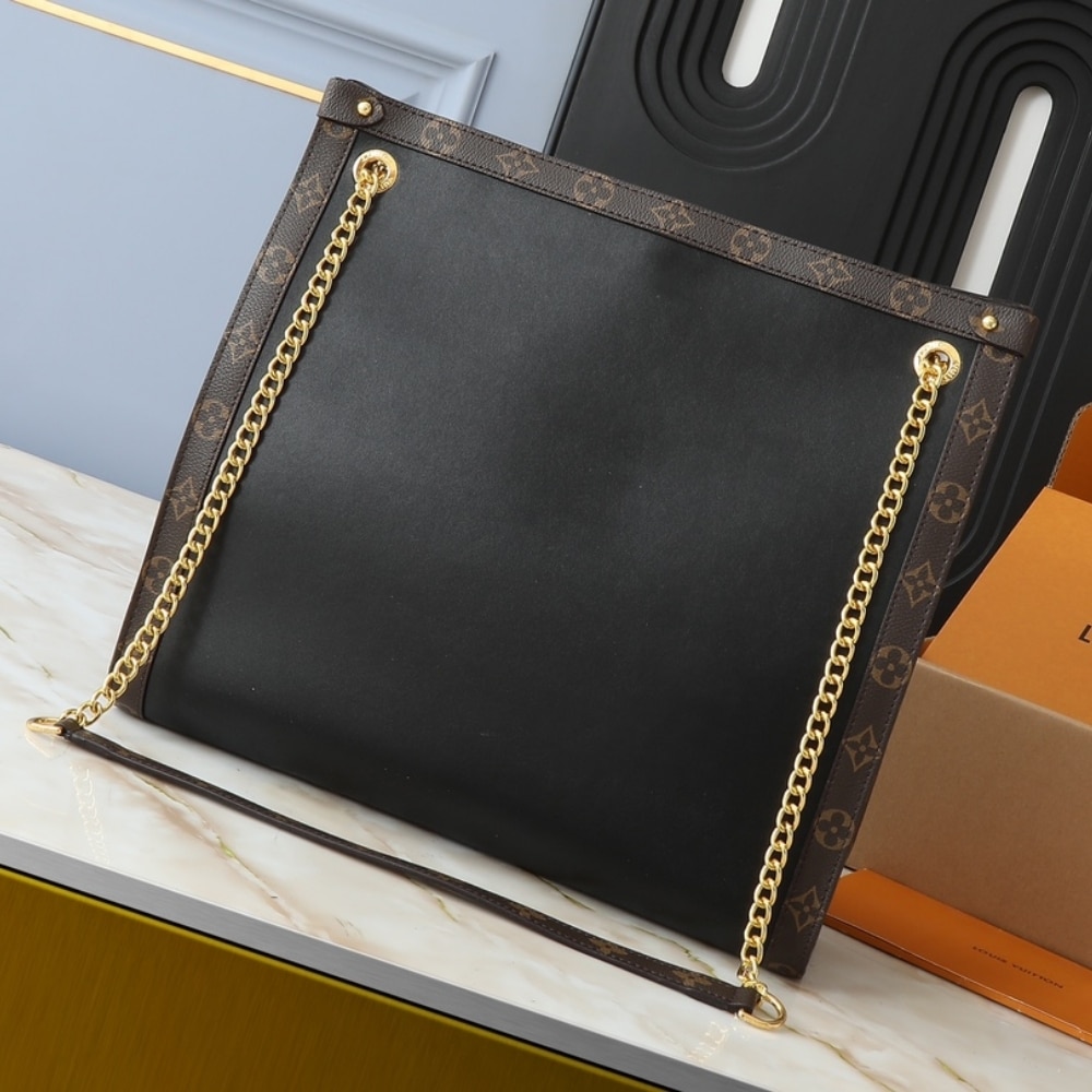 Louis Vuitton Nova MM Black 37Cm M13137