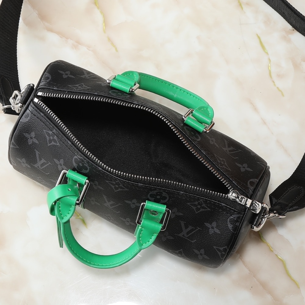 Louis Vuitton Keepall Bandoulière 25 Bamboo Green 25cm M25885