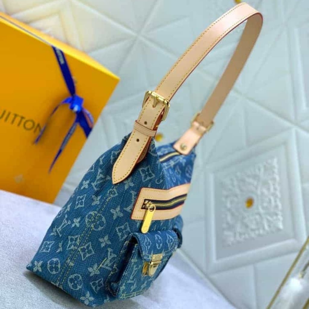 Louis Vuitton Baggy PM Monogram Denim Blue 30Cm M95049